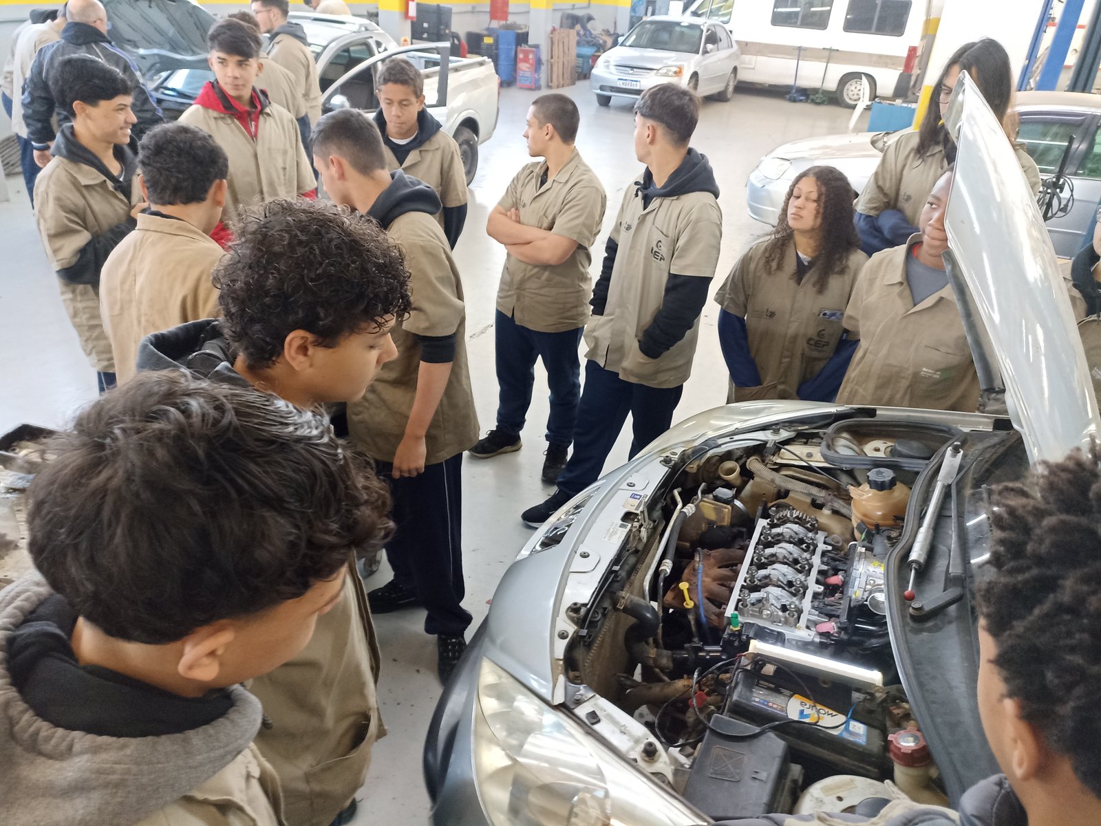 Projeto Mobiliza segue qualificando jovens na instituição