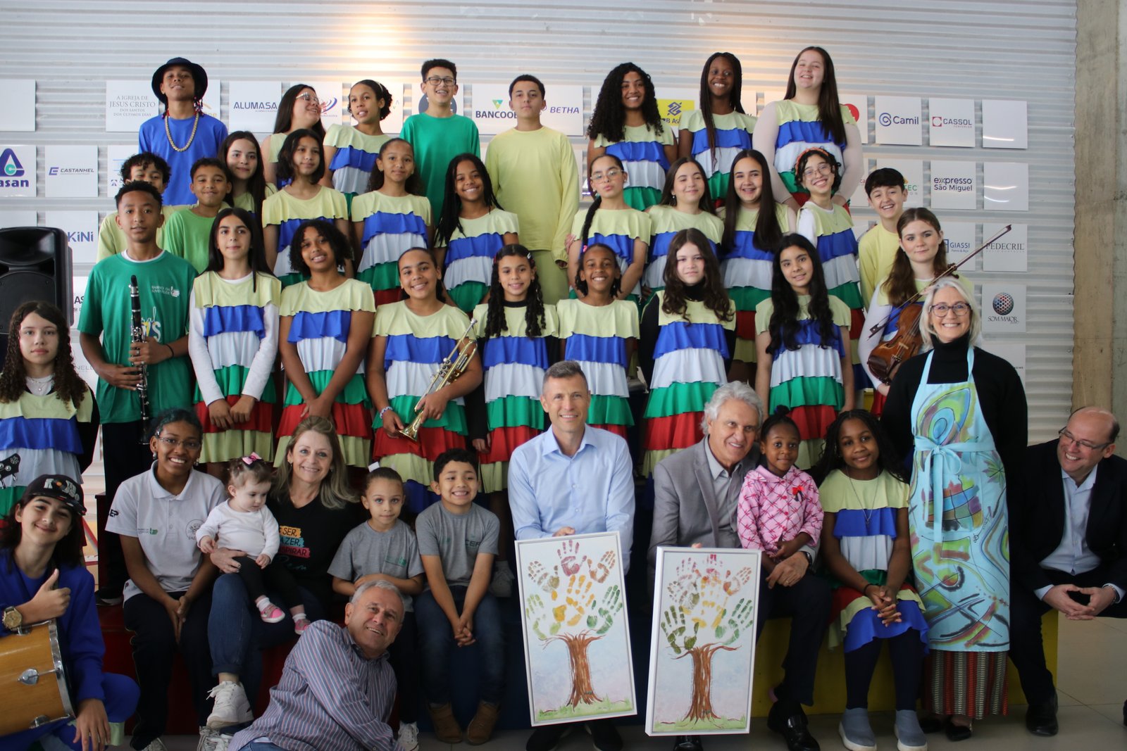 Governador de Goiás visita o Bairro da Juventude 