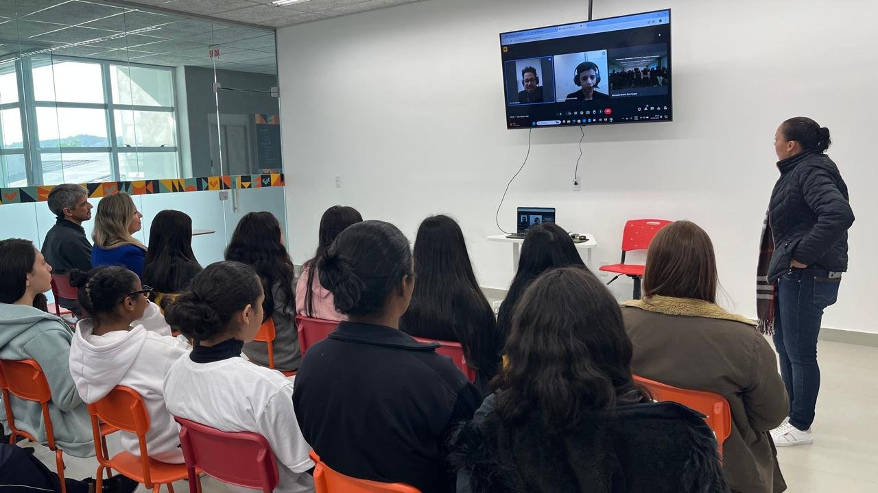 Projeto Geração Jovem realiza aula inaugural 