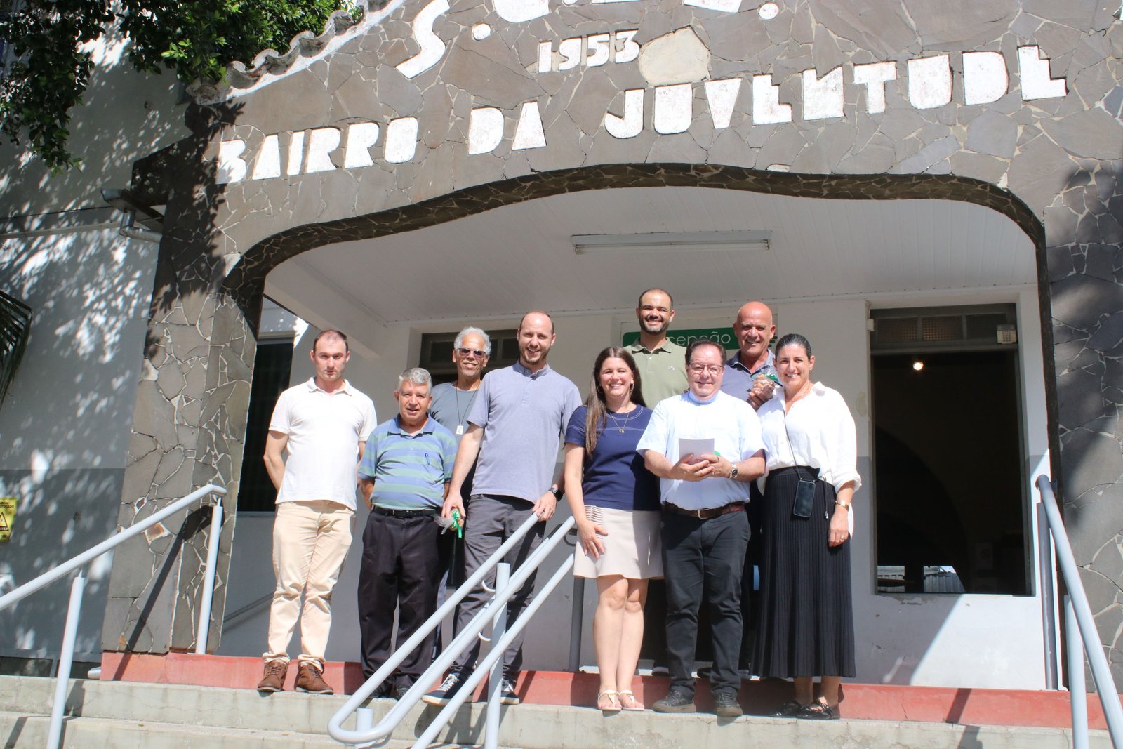Visita can&ocirc;nica dos padres rogacionistas refor&ccedil;a miss&atilde;o com o Bairro 