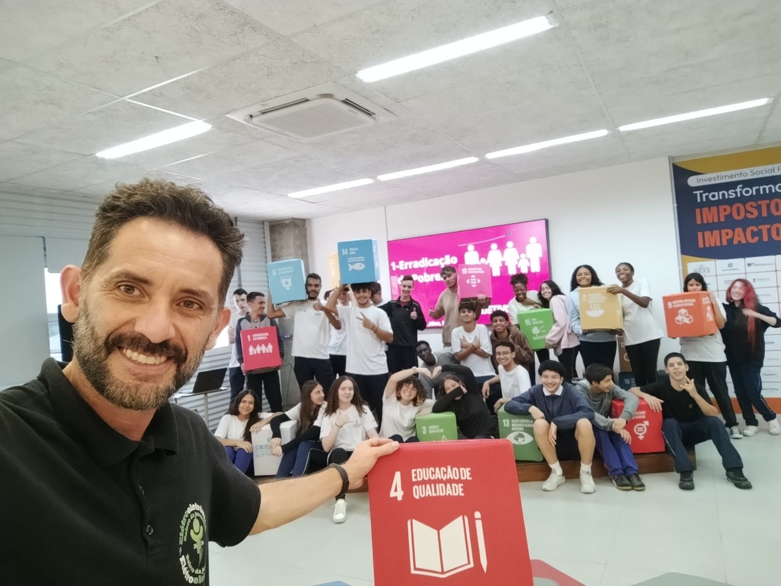 Projeto &eacute; pr&eacute;-selecionado para o Pr&ecirc;mio Educador Transformador