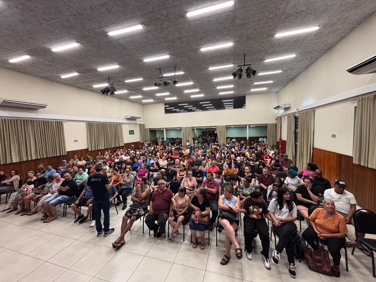 Reuni&atilde;o de Pais  do CEP apresenta rotina e oportunidades para estudantes