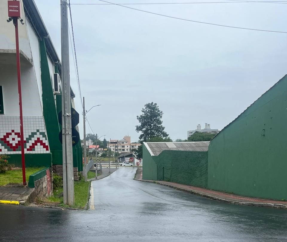 Via de acesso lateral do Bairro da Juventude ser&aacute; interditada nesta ter&ccedil;a-feira